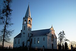 Išlaužo Švč. Mergelės Marijos, Krikščionių Pagalbos, bažnyčia