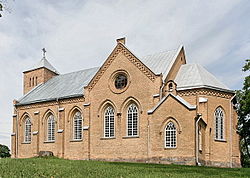 Veprių Švč. Mergelės Marijos Rožančiaus Karalienės bažnyčia